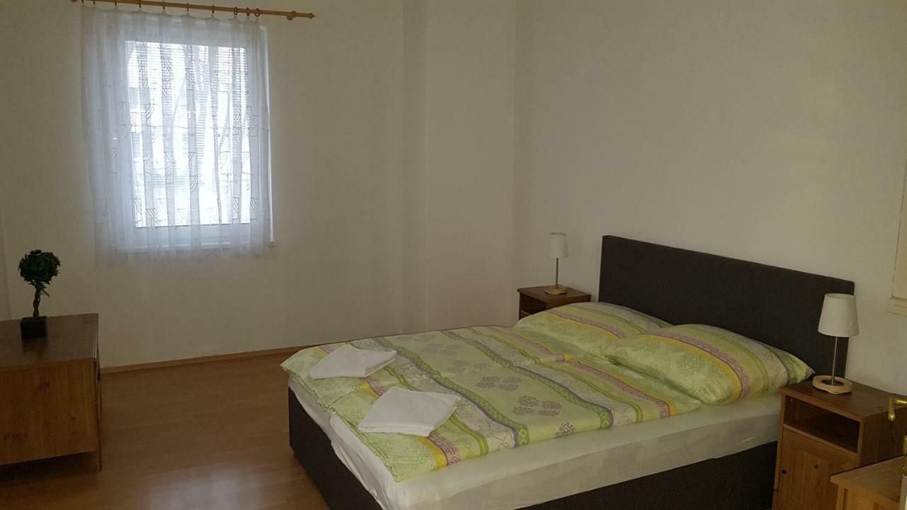 Apartmany Racianska 브라티슬라바 외부 사진