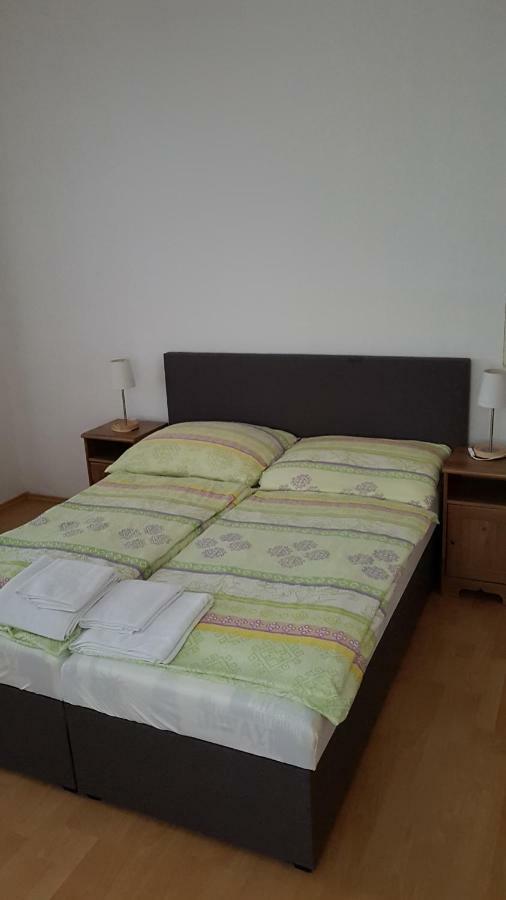 Apartmany Racianska 브라티슬라바 외부 사진